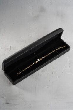 Nereze 925 Ayar Gümüş Işıklı Kutuda Gold Kaplama Bahar Işıltılı Manolya Çiçeği Bileklik