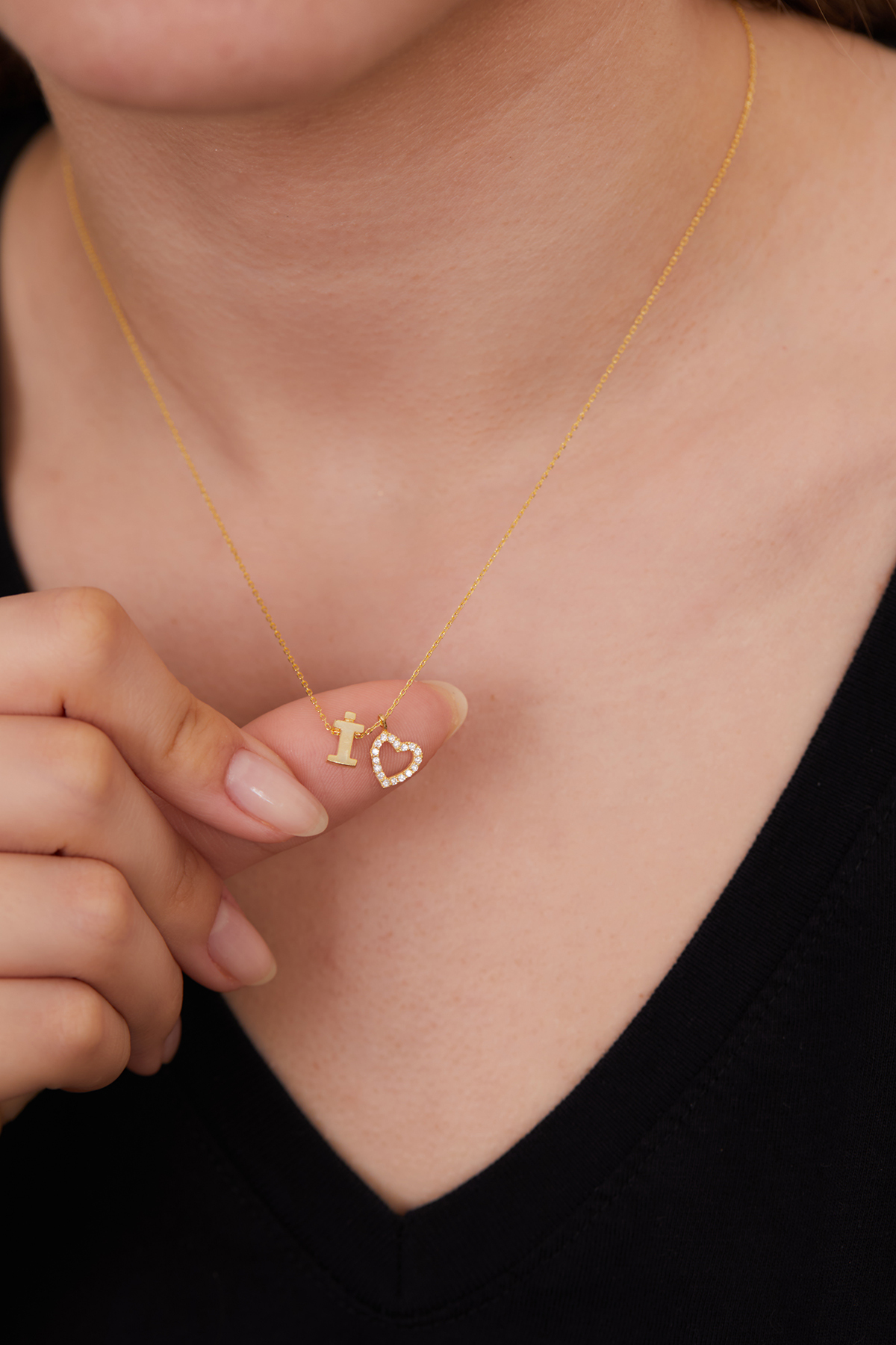 Elika Silver 925 Ayar Gümüş Zirkon Taşlı Kalp Model İ Harfi Kolye ELKSLVR7752