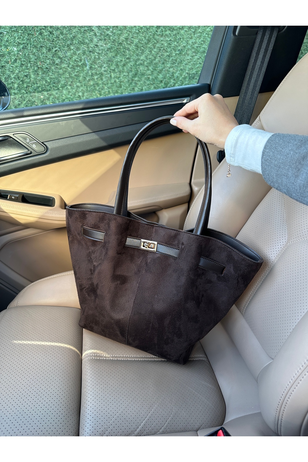 NOTHING Kadın Acı Kahve Süet Deri Mıknatıs Kapamalı Kilit Detaylı El ve Omuz Çantası