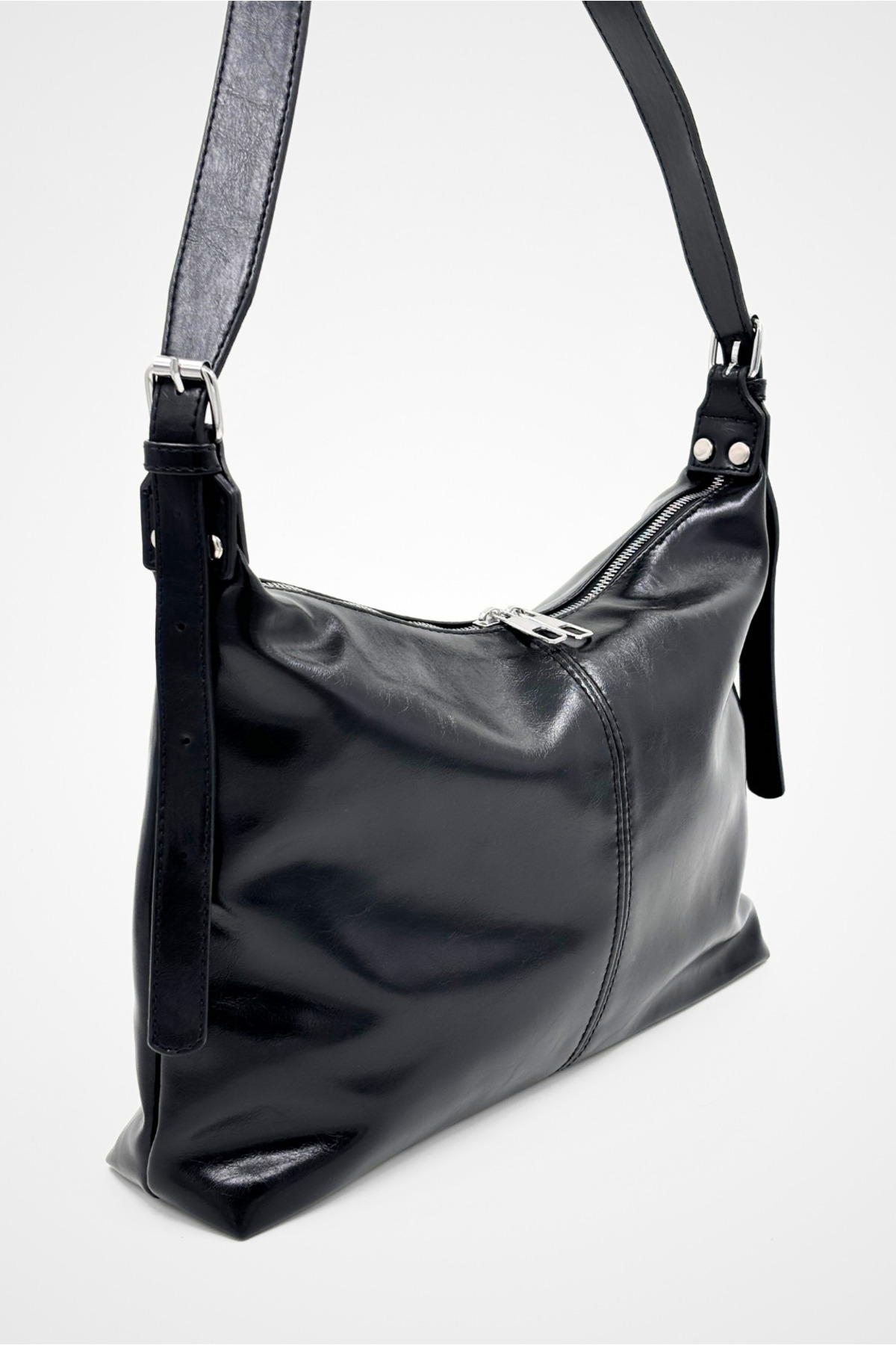 Yuka Atelier Cushy Siyah Kadın Çapraz Omuz Çantası - Görsel 3