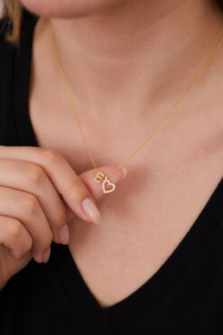 Elika Silver 925 Ayar Gümüş Zirkon Taşlı Kalp Model E Harfi Kolye ELKSLVR7747