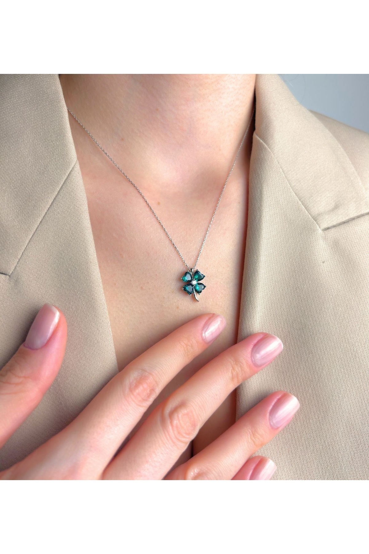 Şimal Silver 925 Ayar Gümüş Işıklı Kutuda Rose Dört Yapraklı Yonca Dilek Kolye - Görsel 2