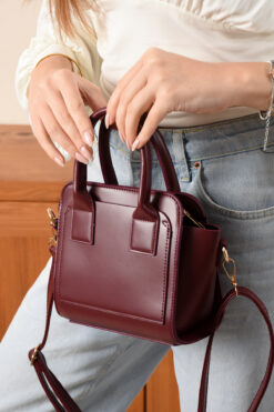 İAMBTŞY Kutu Üç Gözlü El Ve Omuz Çantası