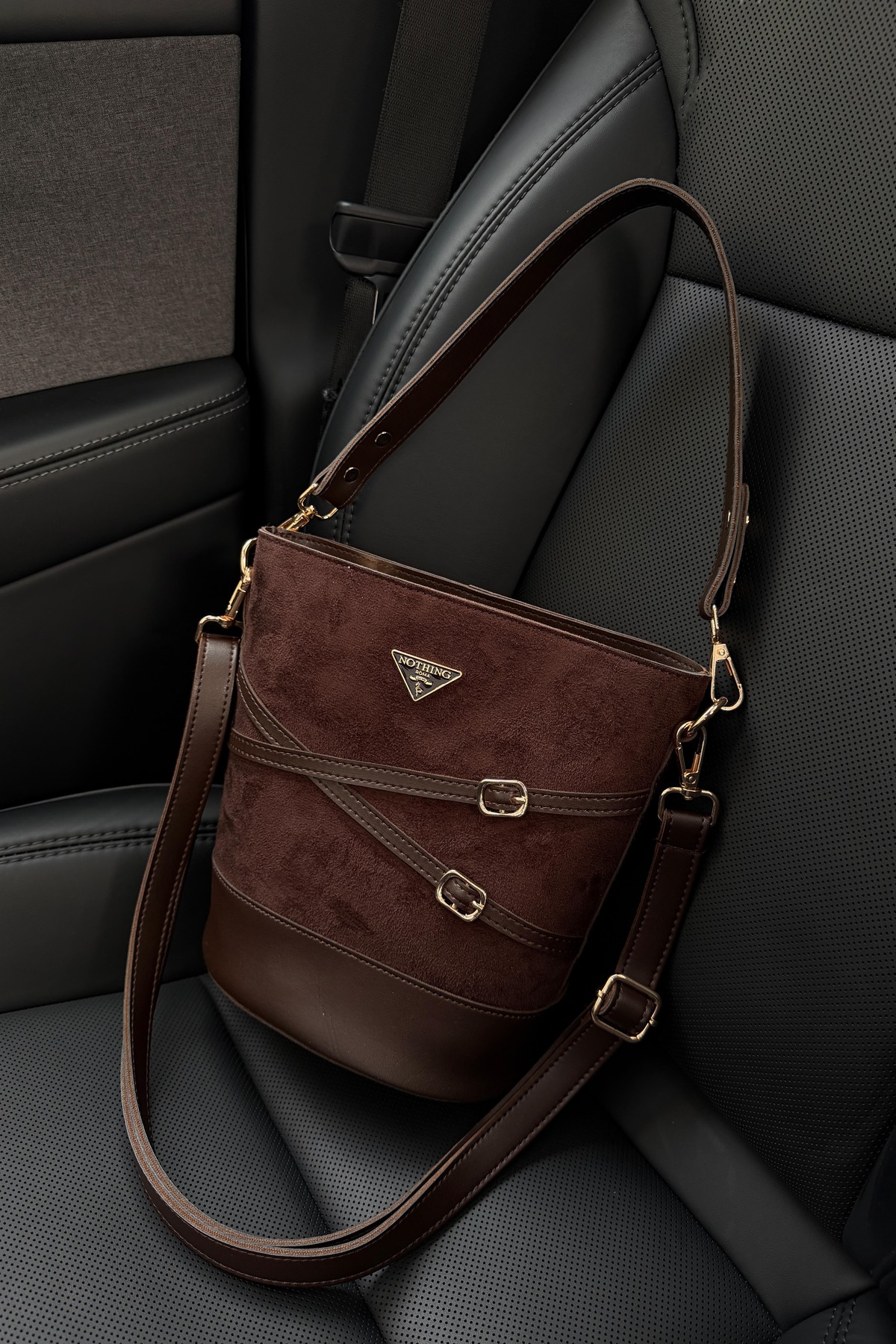 NOTHING Kadın Süet Kahve Kemer Detaylı Kova Model El Omuz Ve Çapraz Çanta Carla