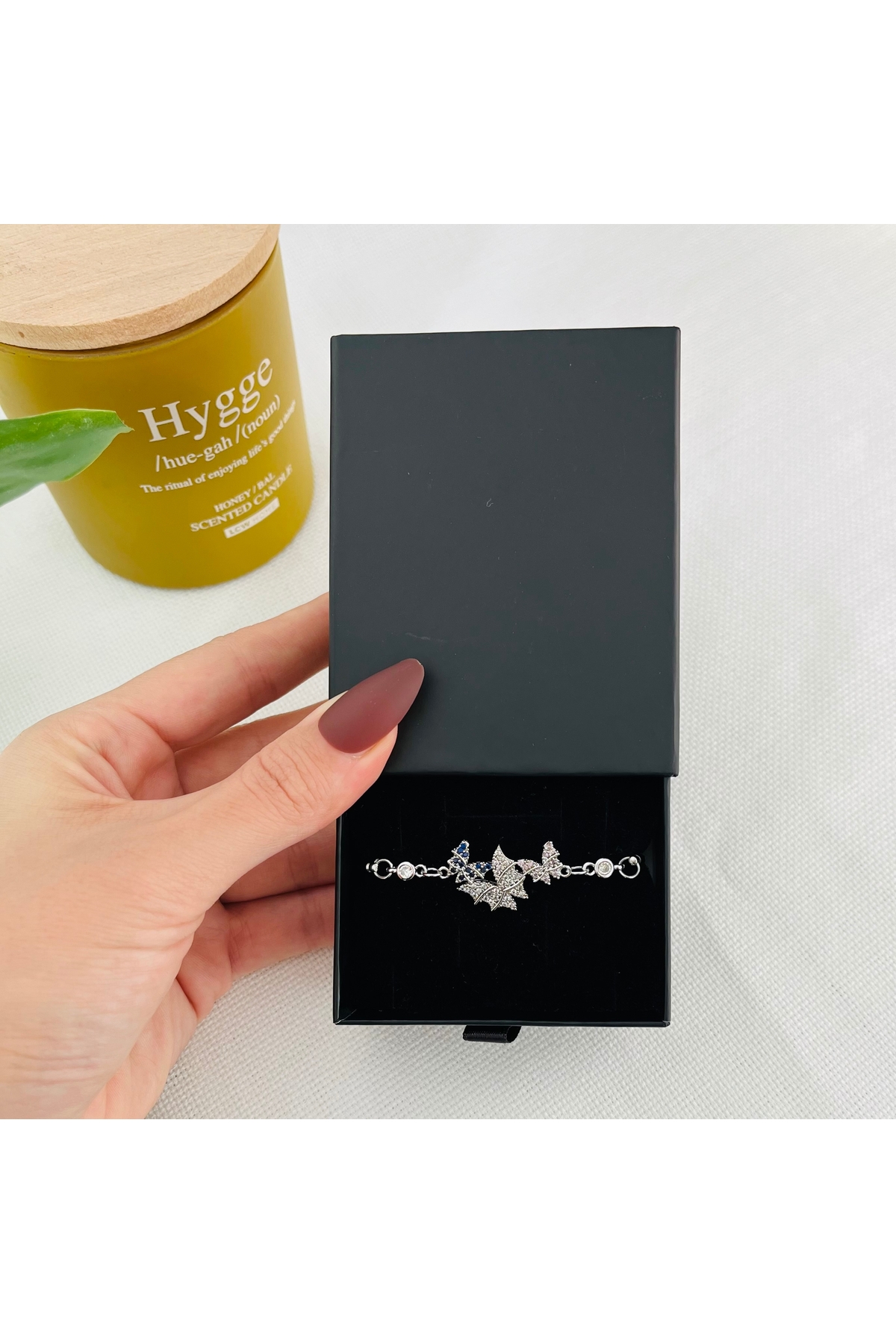 RM Bijuteri Zirkon Taşlı Kelebek Asansörlü Çelik Bileklik - Görsel 2