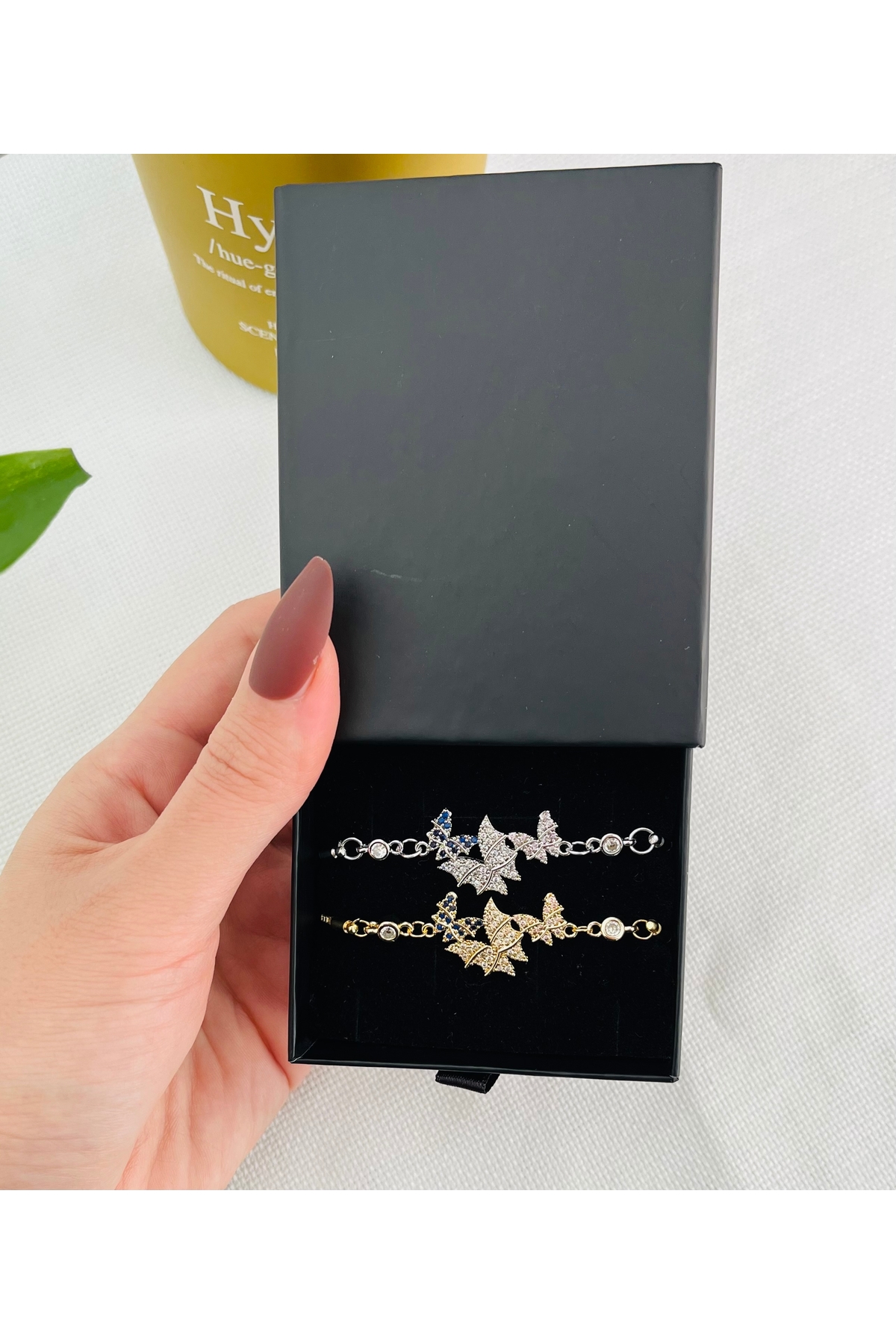 RM Bijuteri Zirkon Taşlı Kelebek Asansörlü Çelik Bileklik - Görsel 3