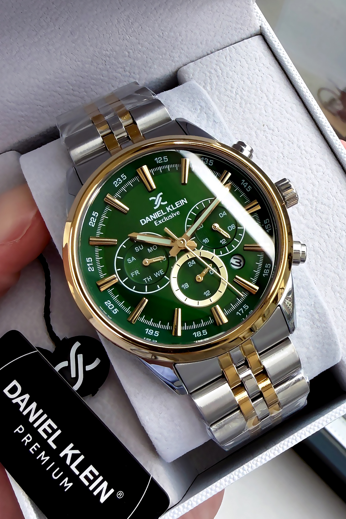 Daniel Klein Exclusive Erkek Kol Saati Su Geçirmez Gümüş Gold Renk Çelik Kordon DKE2115C10 - Görsel 3