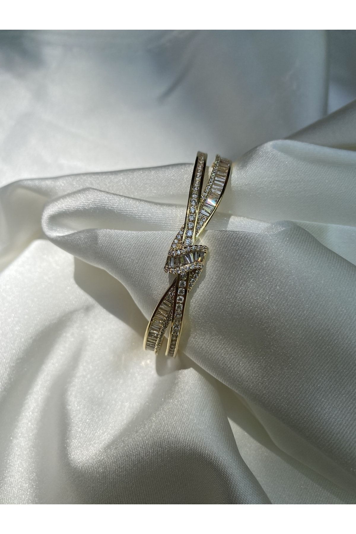 BORENO 18 Ayar Altın Kaplama Xuping, Taşlı Yüksek Kalite Ayarlanabilir Bilezik, Bileklik - Görsel 3