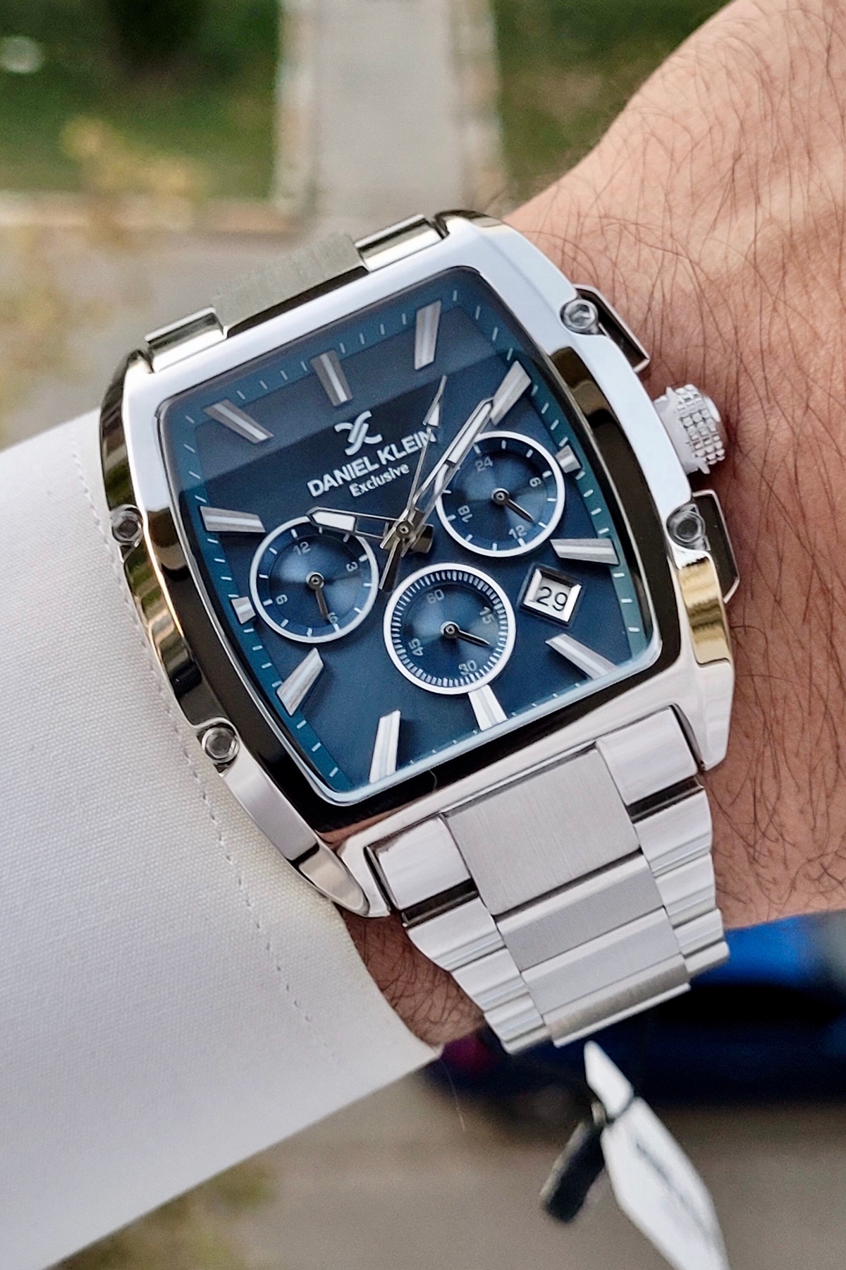 Daniel Klein Kadranı Lacivert Kordonu Gümüş Renk İç Göstergeleri Aktif Hediye Paketli Erkek Kol Saati