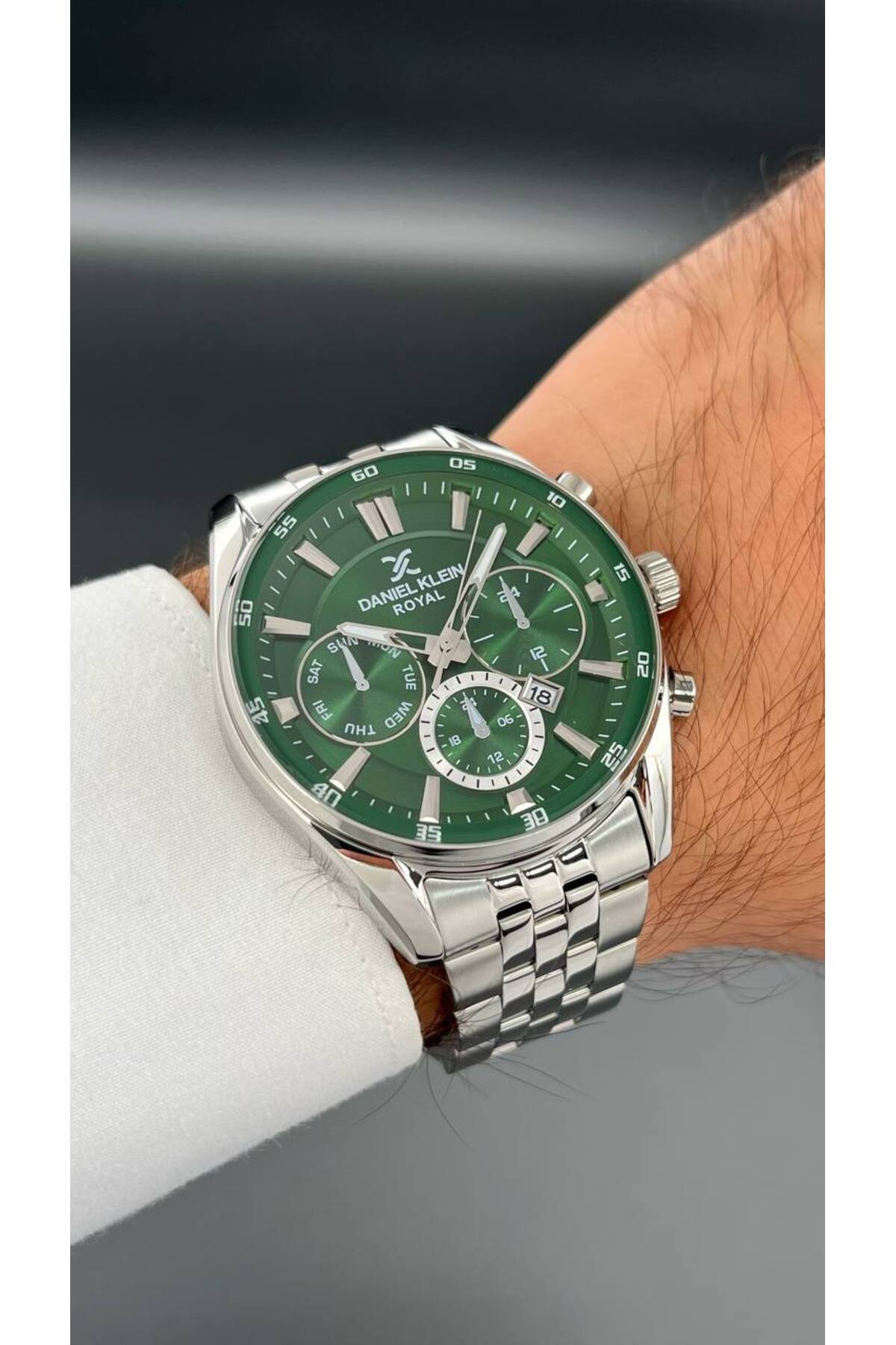 Daniel Klein Gümüş Yeşil Renk Erkek Kol Saati Çelik Kordon 3 ATM Su Geçirmezlik - Görsel 2