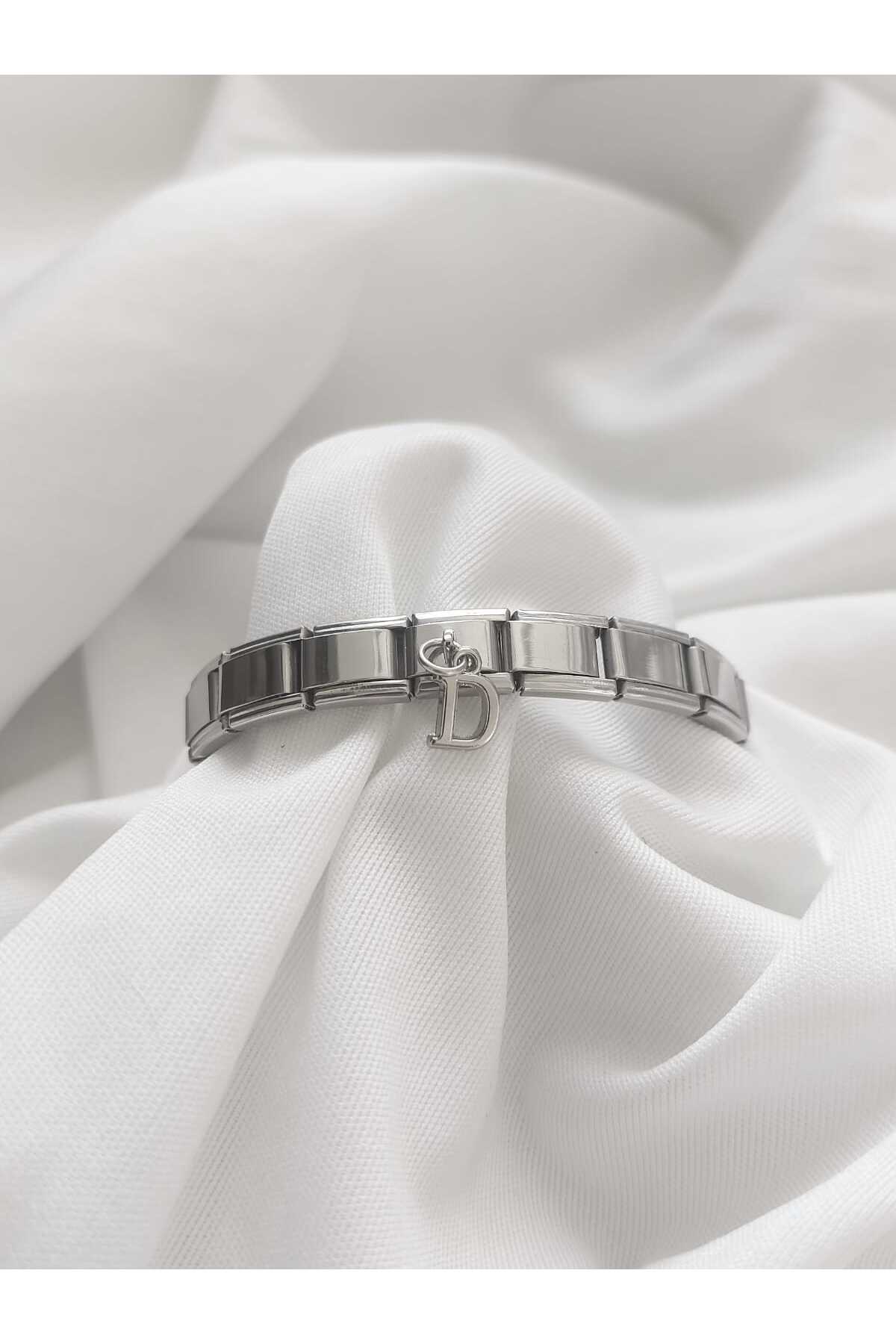 bijoux uniques Çelik Sallantılı D Harfli İtalyan Charm Bileklik
