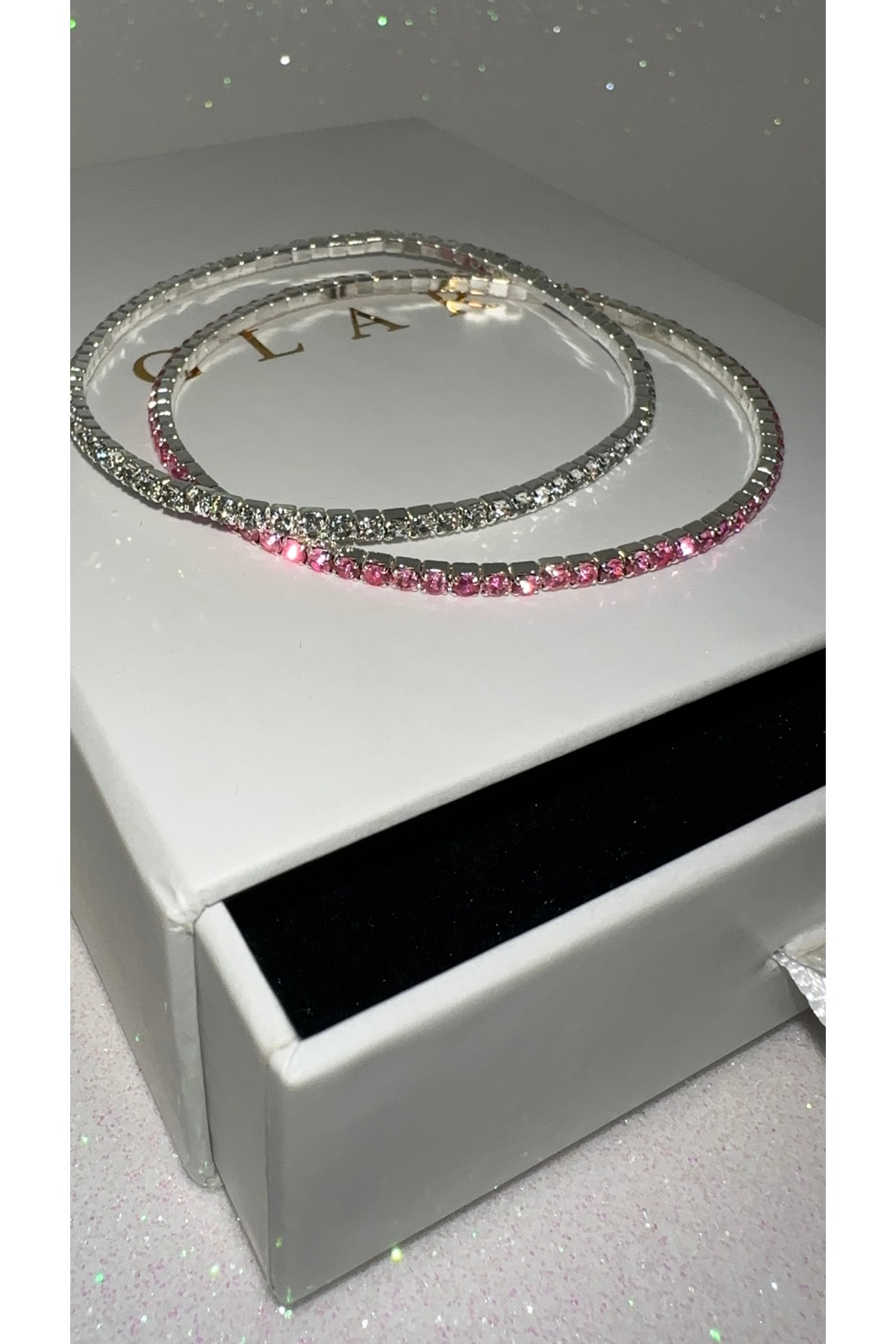 GLARE JEWELRY CO 2 ADET 1mm Pembe ve Beyaz Taşlı Gümüş Renk Paslanmaz Çelik Esnek Bileklik