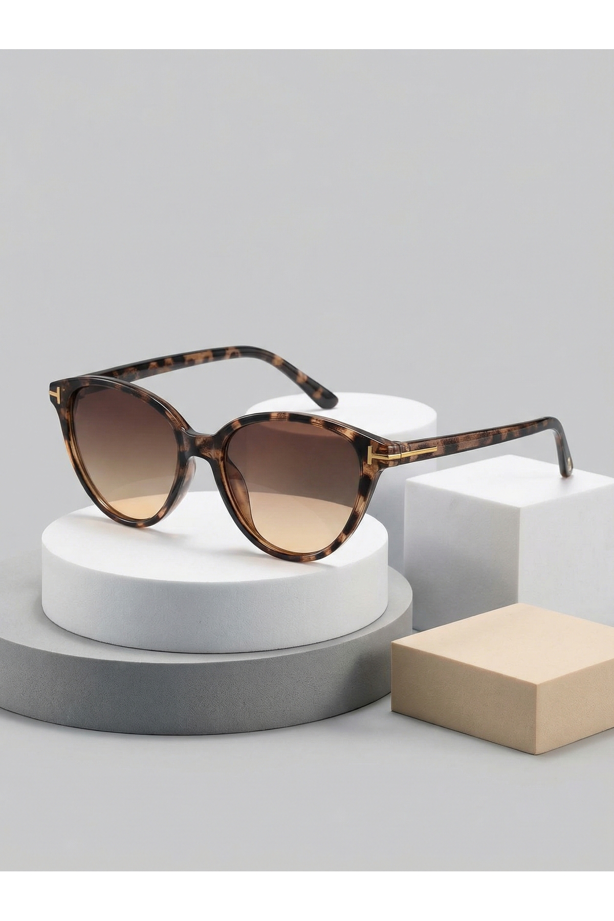 funeyes Catte Leopar Desenli Cat Eye Güneş Gözlüğü T Gold Aksesuarlı - Görsel 2