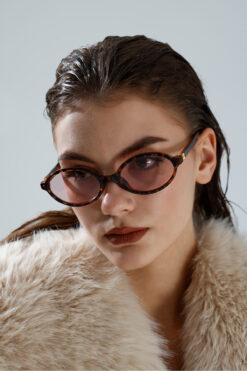 miii Yuvarlak Oval Leopar Çerçeveli Lila Camlı Uv Korumalı Kadın Güneş gözlüğü