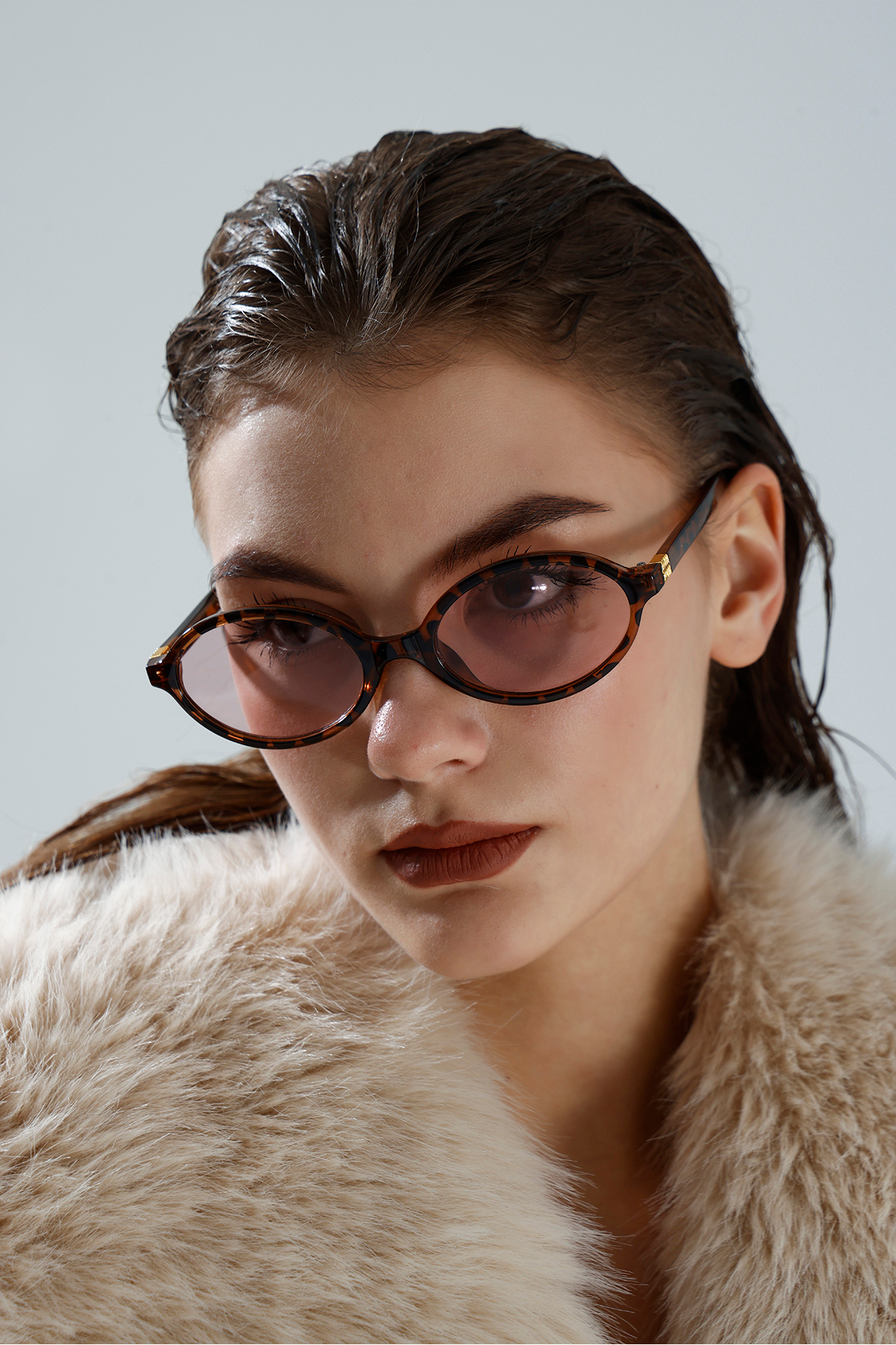 miii Yuvarlak Oval Leopar Çerçeveli Lila Camlı Uv Korumalı Kadın Güneş gözlüğü