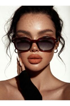 RAWEN EYEWEAR VERNA KARE BORDO UNİSEX GÜNEŞ GÖZLÜĞÜ 54 EKARTMAN