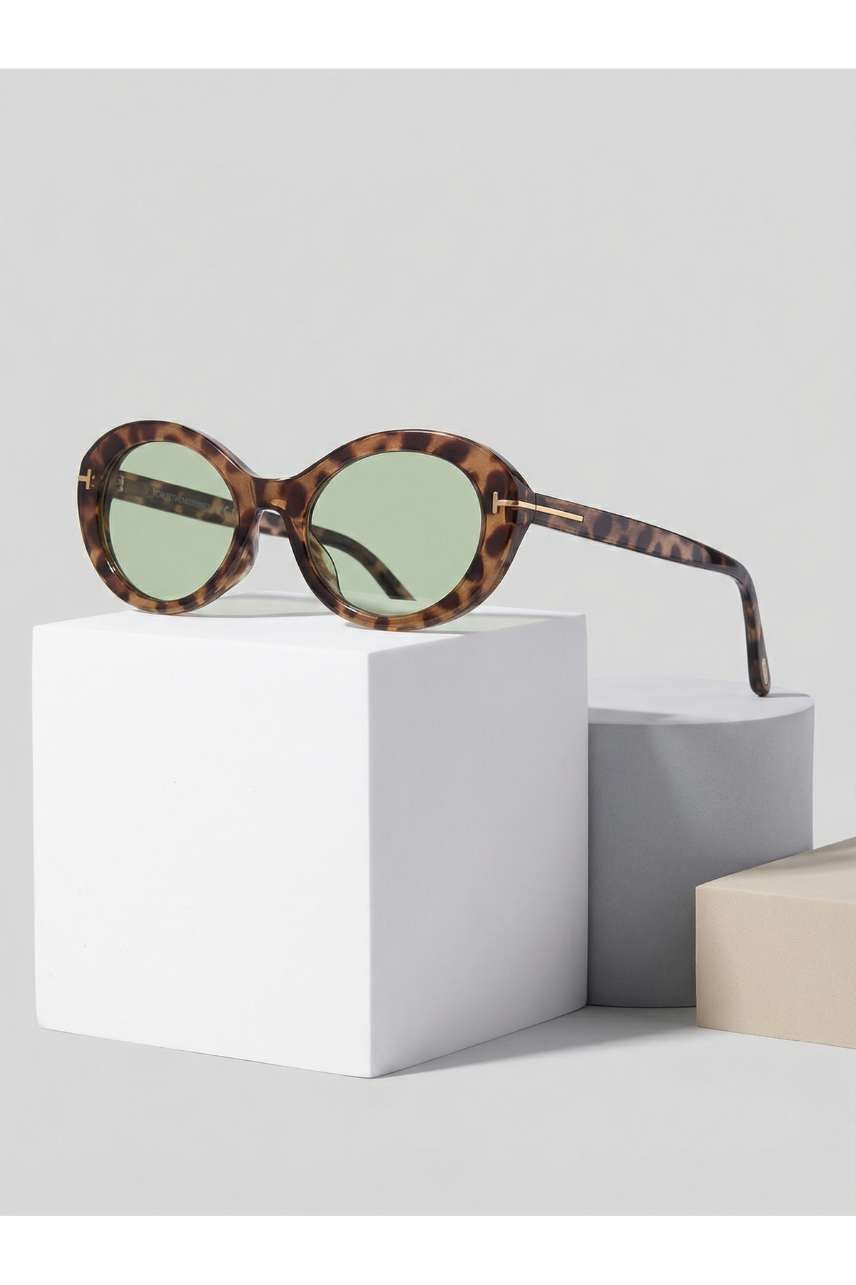 funeyes Xuping Kadın Siyah çerçeve siyah cam popüler Oval Güneş Gözlüğü – Aksesuar Detaylı Uv400 - Görsel 2