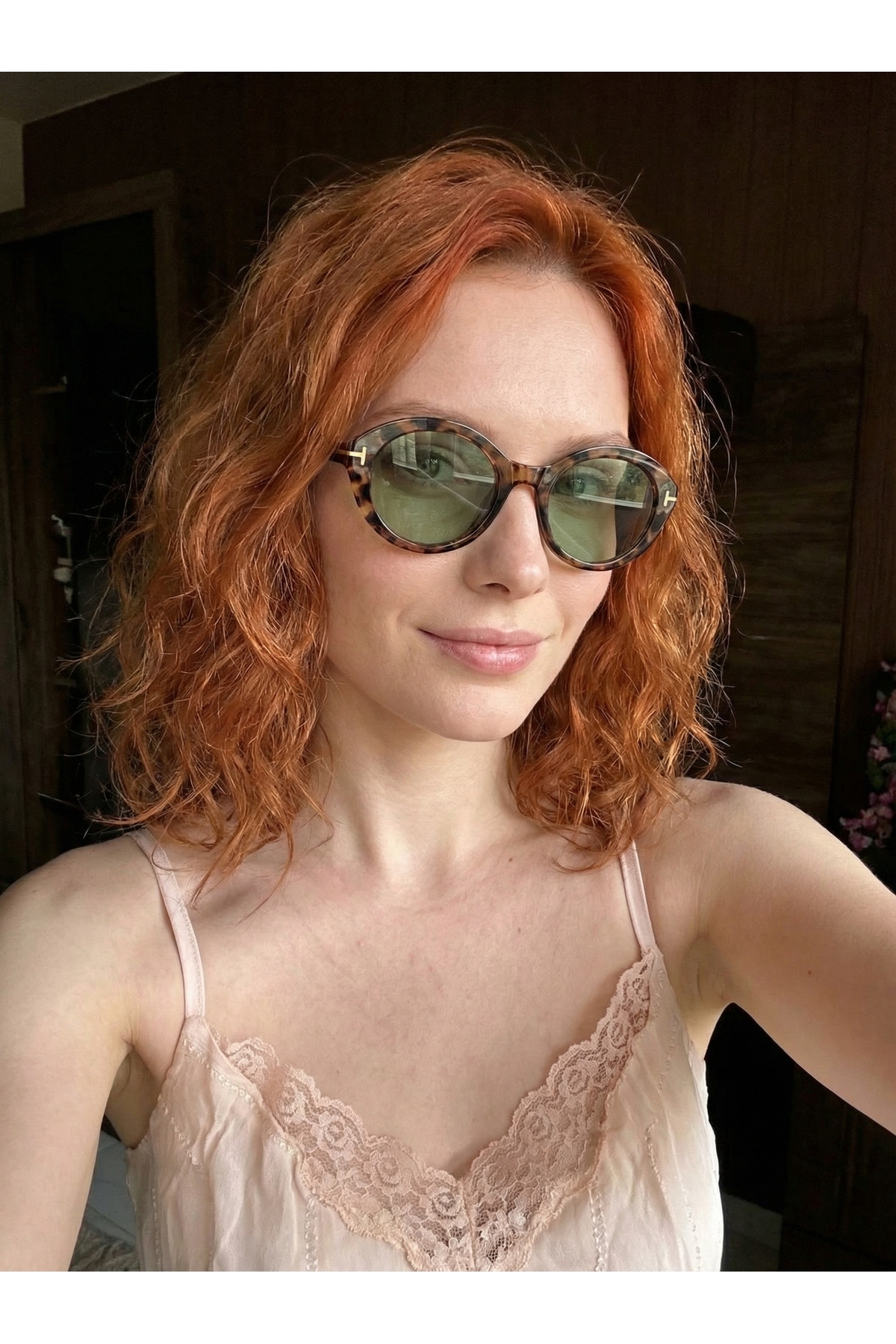 funeyes Xuping Kadın Siyah çerçeve siyah cam popüler Oval Güneş Gözlüğü – Aksesuar Detaylı Uv400 - Görsel 3