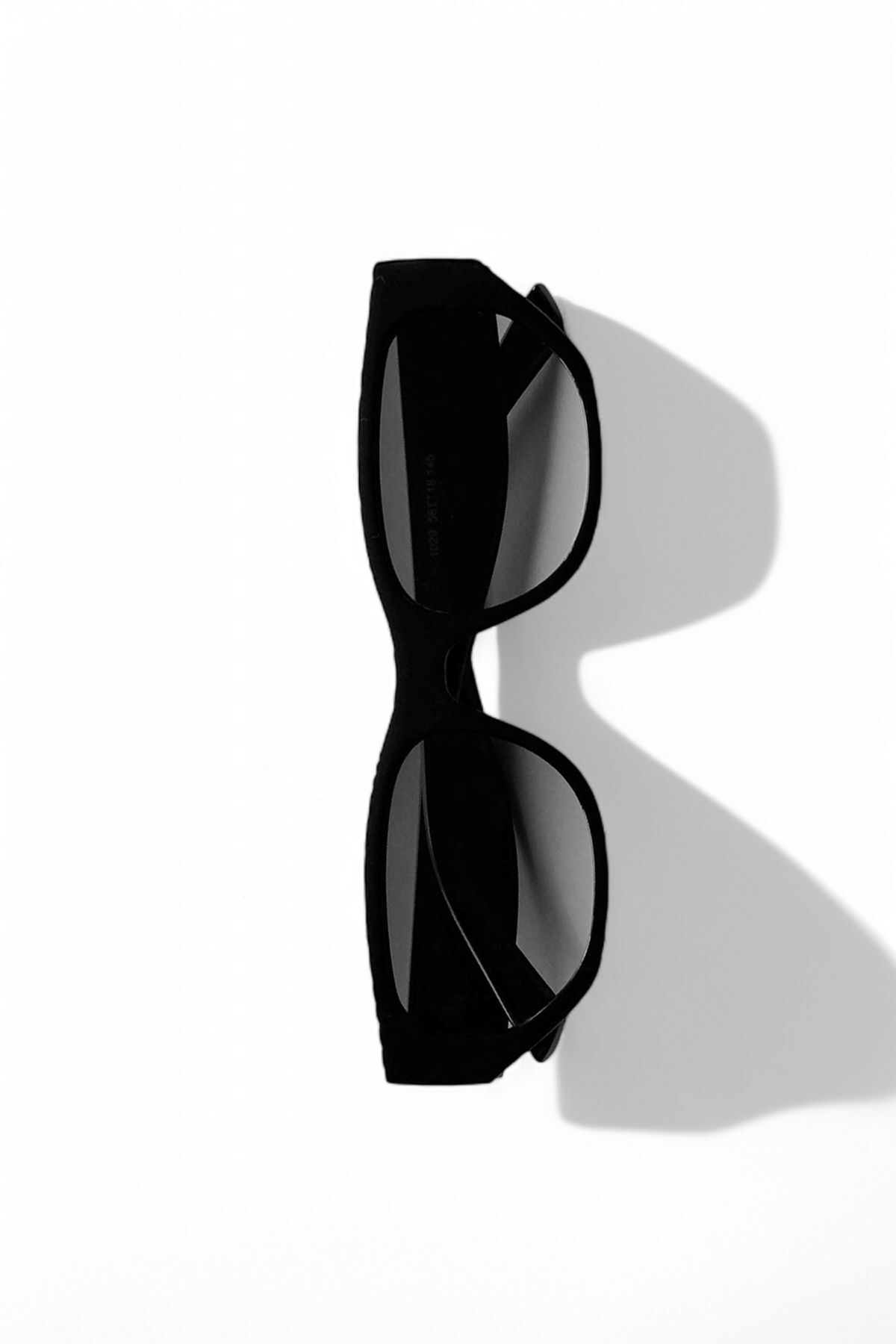 COOLANDBETTER NOİRE KLASİK UNİSEX 2025 SİYAH ÇERÇEVE Yeni Sezon Popüler Kadin Erkek Gözlük /COOLANDBETTER - Görsel 3