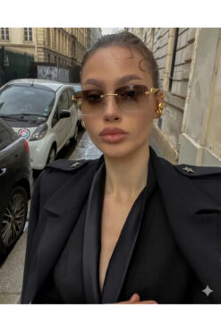 BluePepper CARETL | Aslan Detaylı Yeni Model Güeş Gözlüğü Metal Dikdörtgen Çerçeve Gözlük Gold Detaylı Unisex