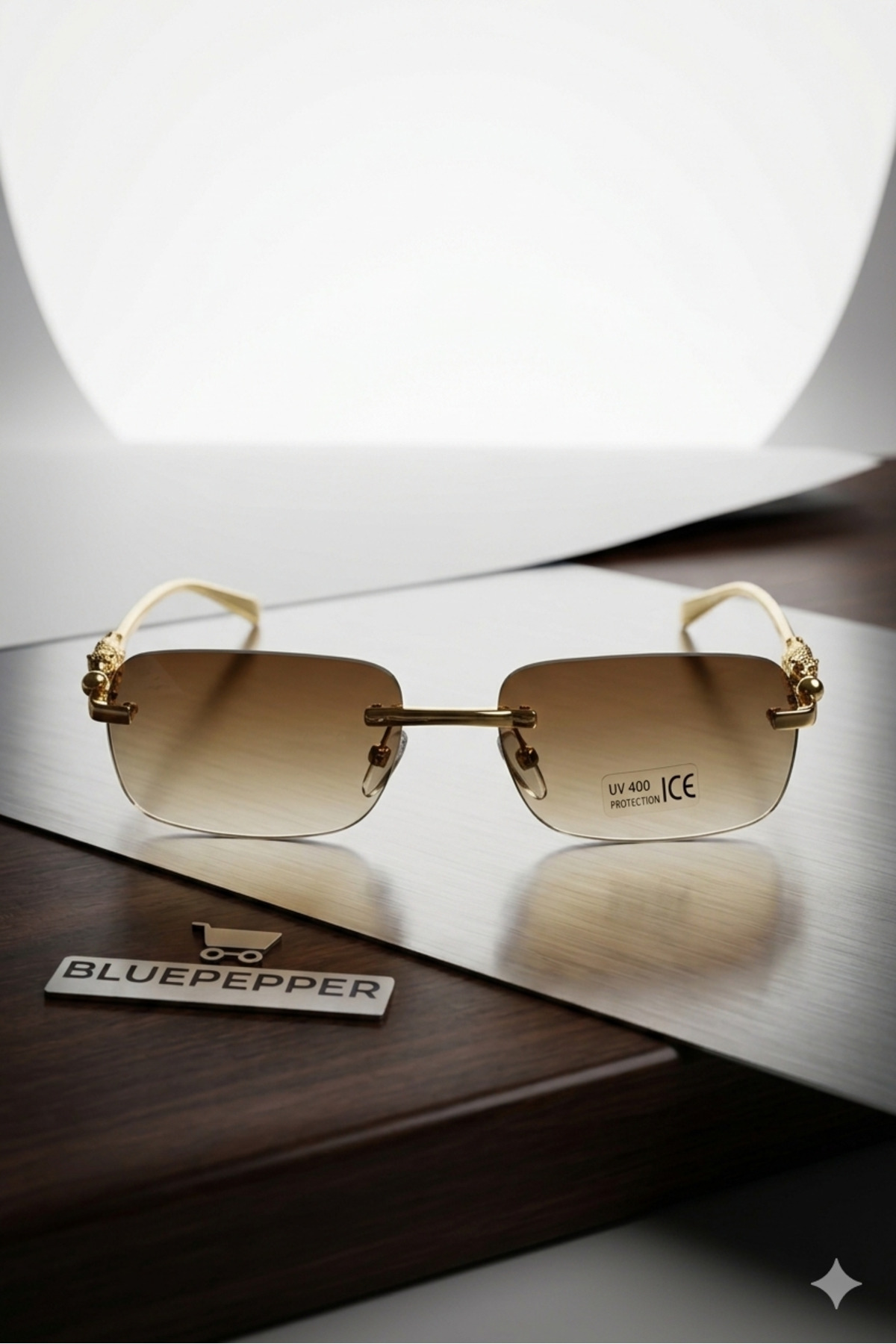 BluePepper CARETL | Aslan Detaylı Yeni Model Güeş Gözlüğü Metal Dikdörtgen Çerçeve Gözlük Gold Detaylı Unisex - Görsel 3