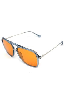 Fila Viral Güneş Gözlüğü, Turuncu Camları, Açık Mavi Çerçevesi ve Metal Saplı Tasarım
