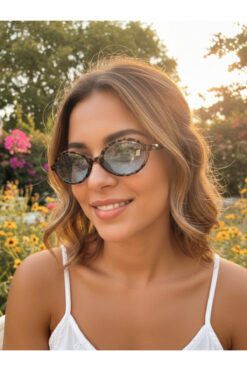 otio 1032 Kadın Güneş Gözlüğü, UV400 Oval Retro Tarz, Kılıf, Sprey, Mendil ve Zincir Hediyeli