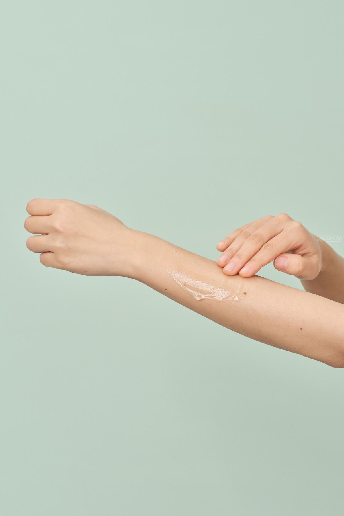 Round Lab Mugwort Calming Soothing Gel Kızarıklık Gözenekler Için Mugwortlu Nemlendirici Jel 150ml - Görsel 3