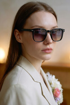 Eyesofia Tura Yeni Sezon Lüx Cam Unisex Siyah Füme Güneş Gözlüğü