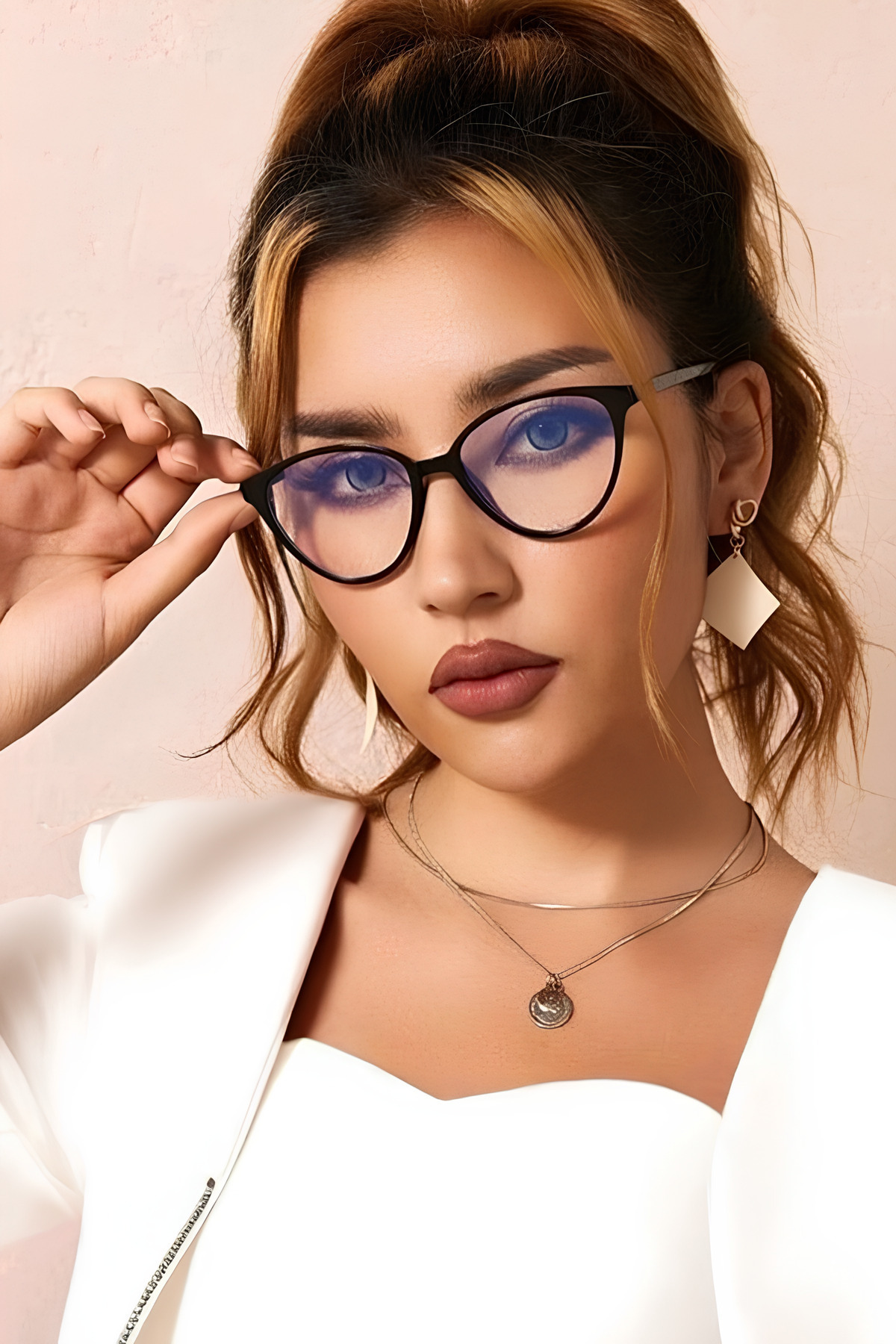 Eyesofia Checkmate Unisex Siyah Şeffaf Gözlük - Görsel 2