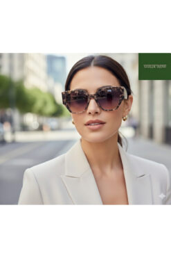 Vogue 0VO5409S 3150U6 52-18-140 KADIN GÜNEŞ GÖZLÜĞÜ