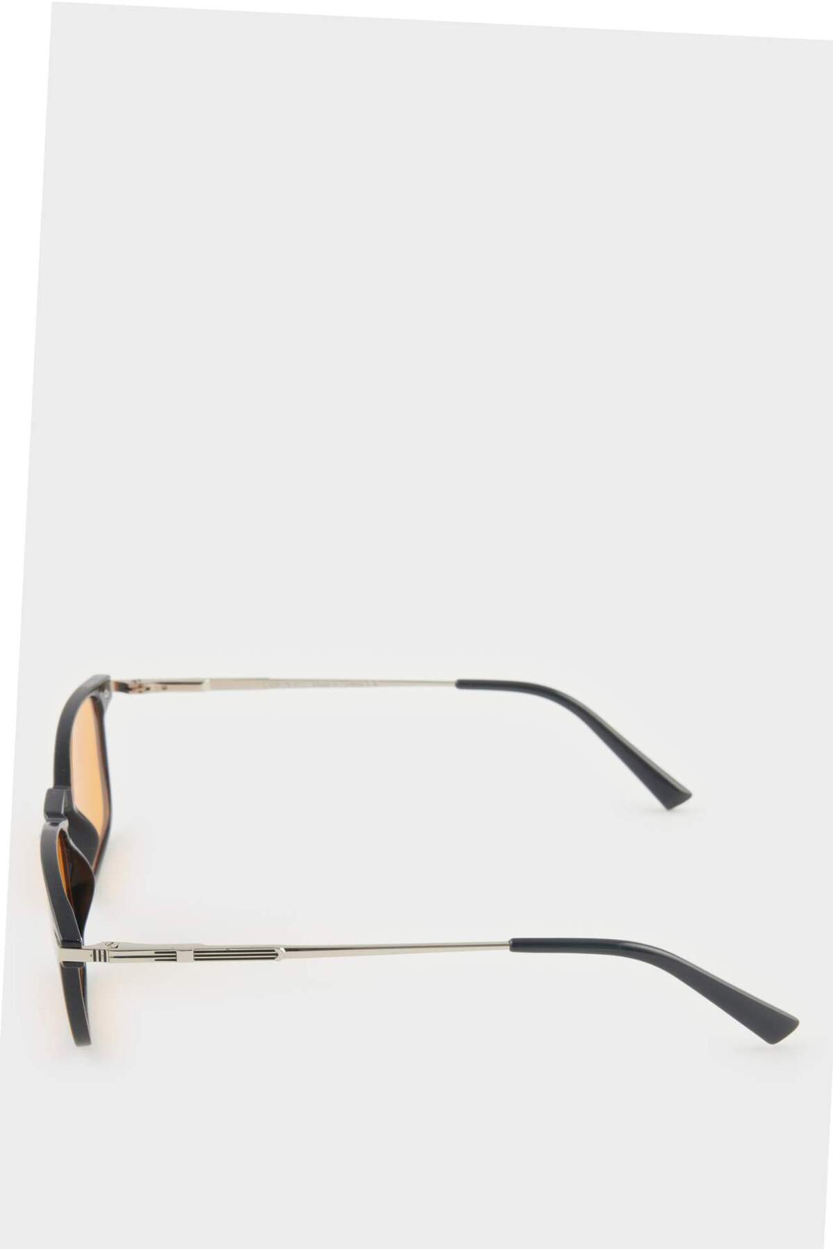 DeFacto Erkek Klasik Kare Siyah Metal Çerçeve Turuncu Cam UV Güneş Gözlüğü F0581AXNS - Görsel 3