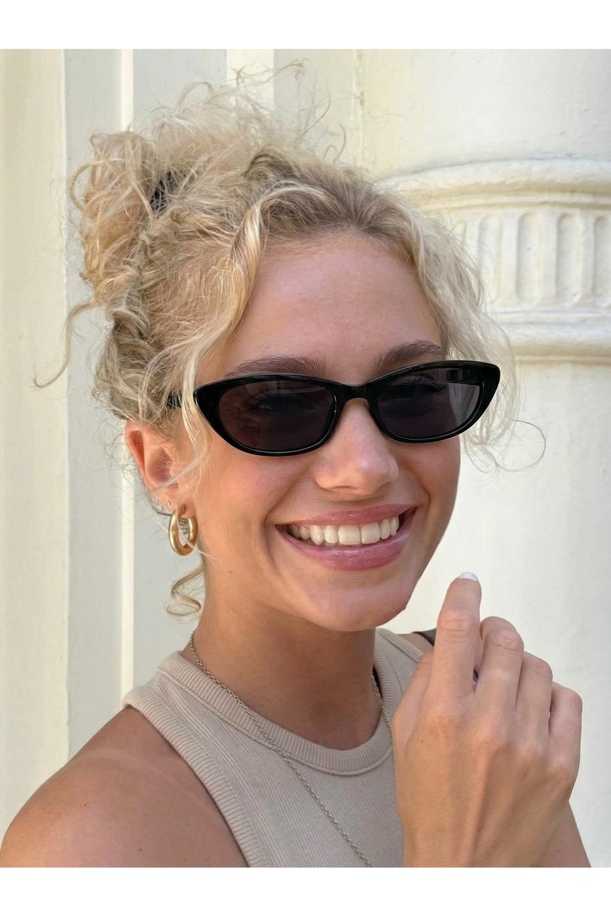 funeyes Retro Unisex Siyah Küçük Çekik Güneş Gözlüğü Erkek Kadın Göz Alıcı Tasarım - Görsel 3