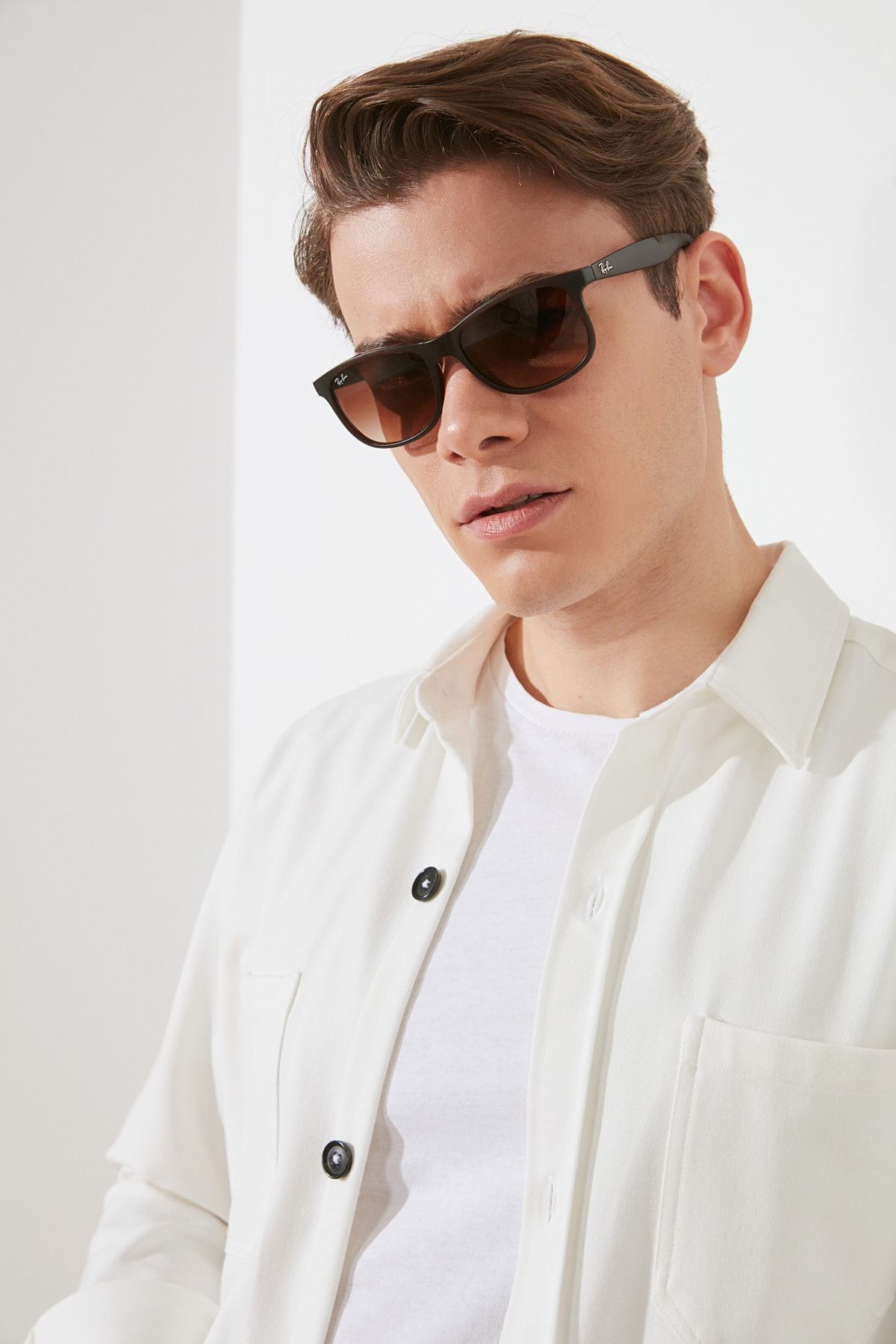 Ray-Ban Güneş Gözlüğü RB4202 55 607313 - Görsel 3