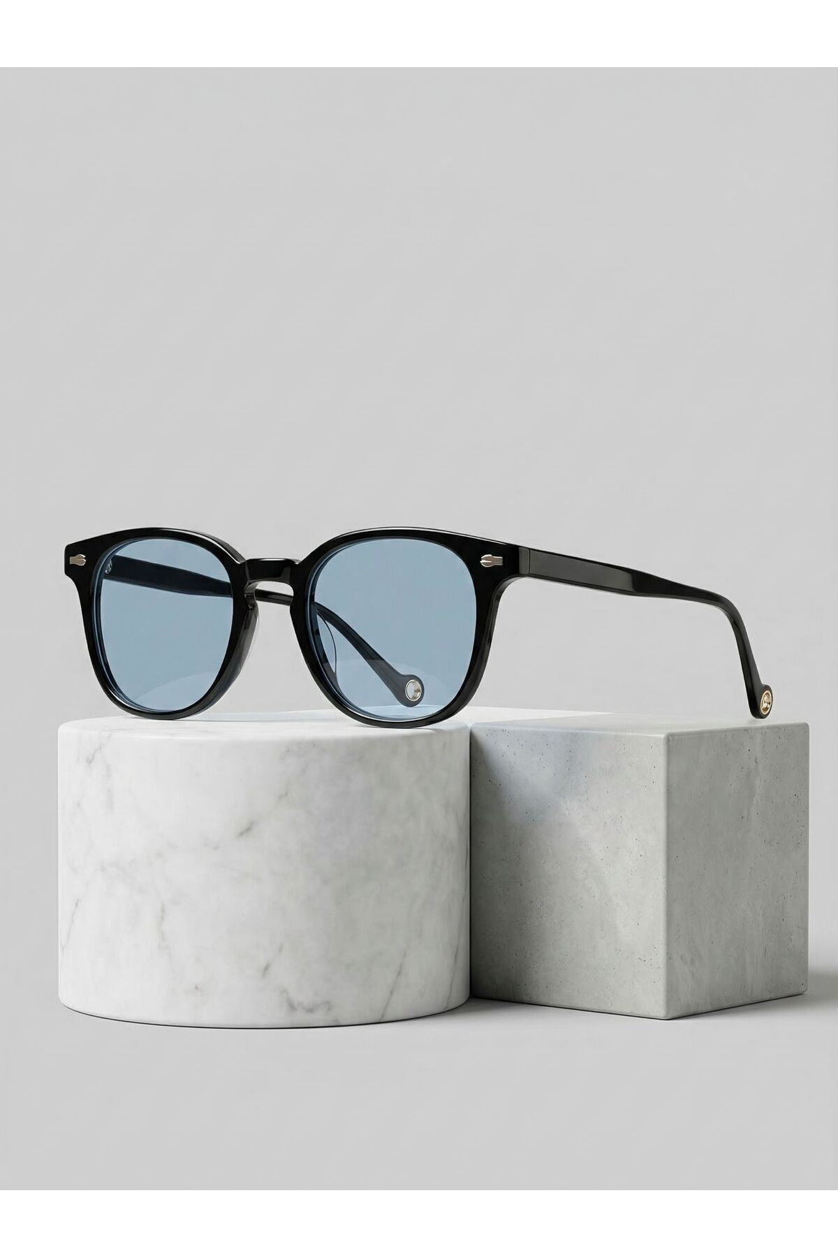 VEGA EYEWEAR Buggy Unisex Siyah Küçük Boy Güneş Gözlüğü Mavi Camlı Trend model