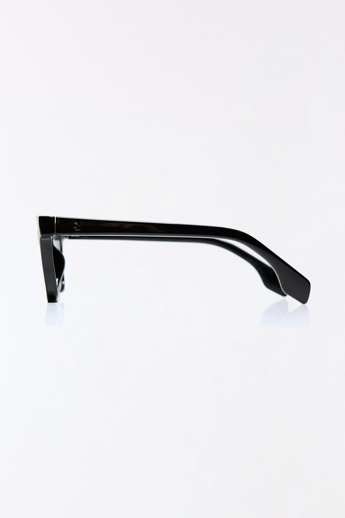 Bershka Kalıp güneş gözlüğü - Görsel 3