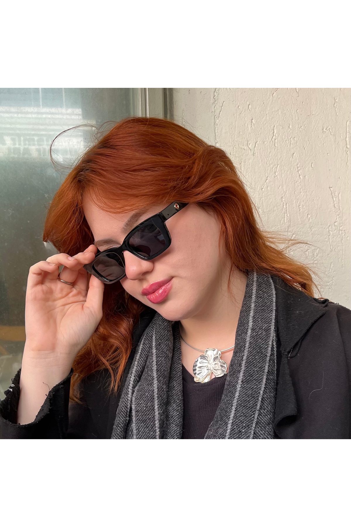NOYZZ Gurlz Askı Takılabilir Dikdörtgen Siyah Klasik Güneş Gözlüğü - Görsel 2