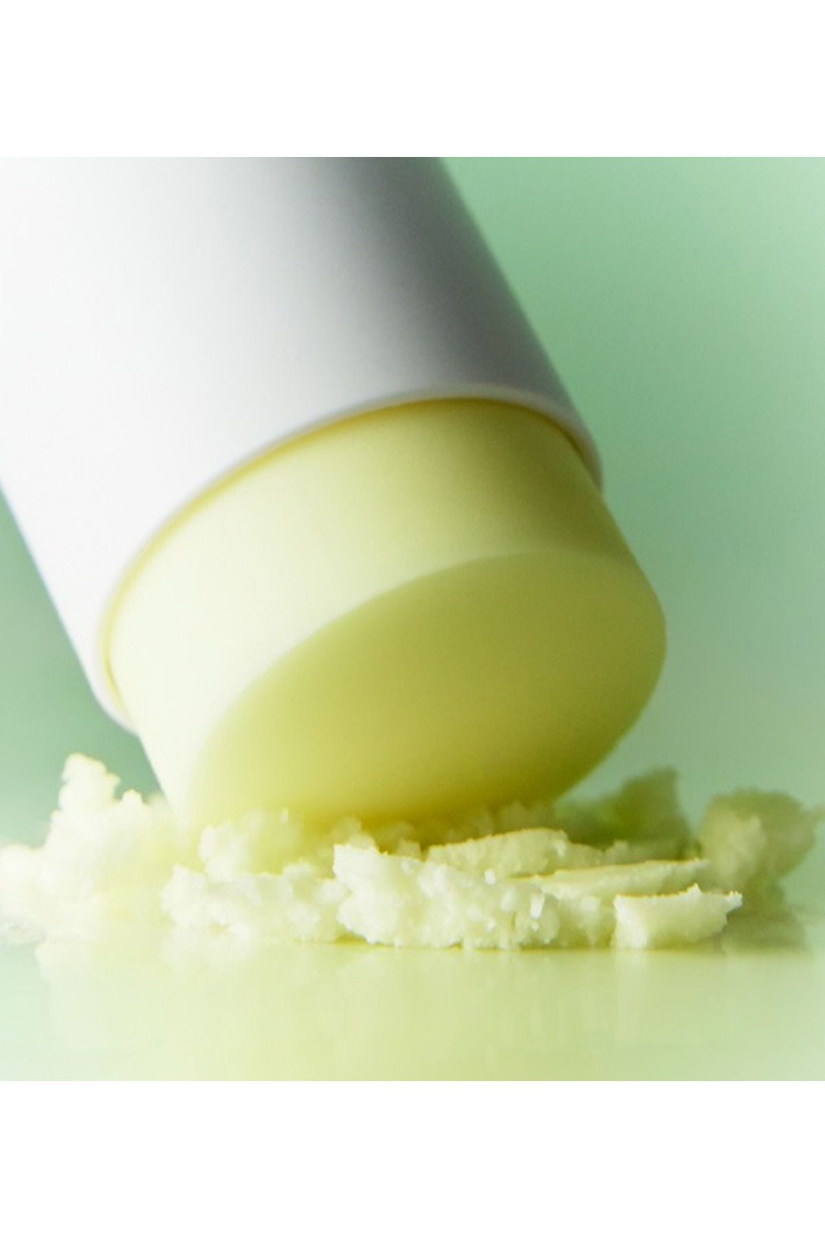 Holika Holika Aloe Cooling Sunscreen Stick SPF50+ PA(YÜKSEK UV KORUMALI STİK YÜZ GÜNEŞ KREMİ) 23g - Görsel 2