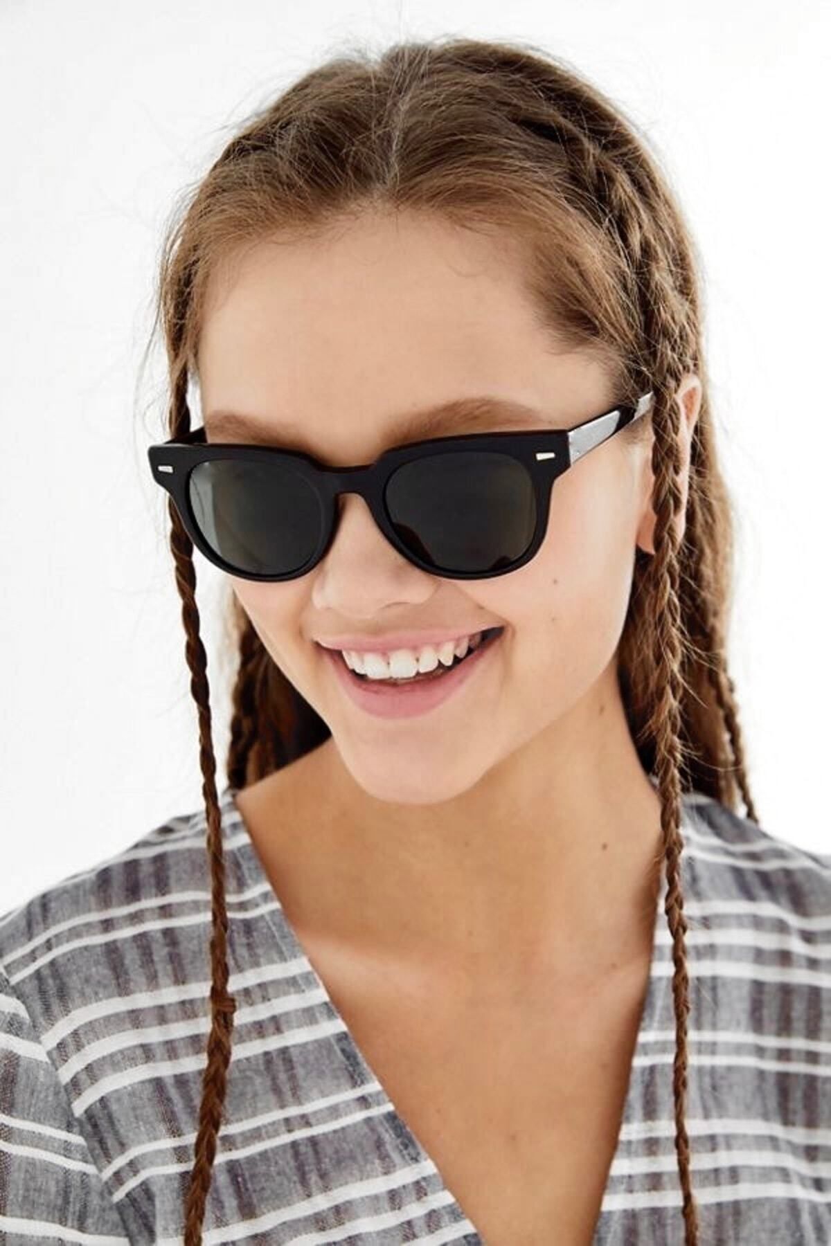 REN accesories Jones Siyah Güneş Gözlüğü Hafif Dikdörtgen Klasik Metal /ren Eyewear - Görsel 2