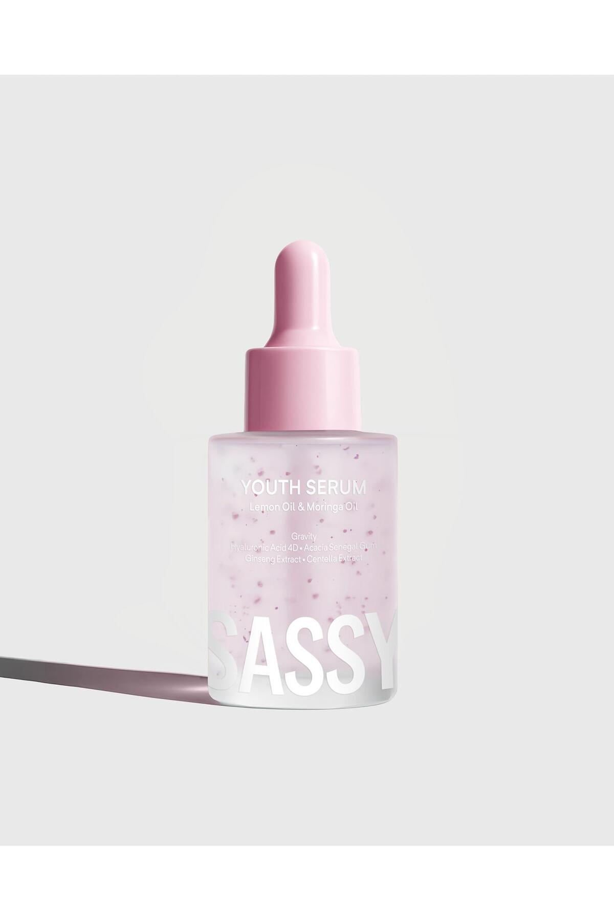 Sassy Go Canlandırıcı Ve Kırışıklık Karşıtı Youth Serum (ANTİOKSİDAN KOMPLEKS & HYALURONİC ACİD) 30ml