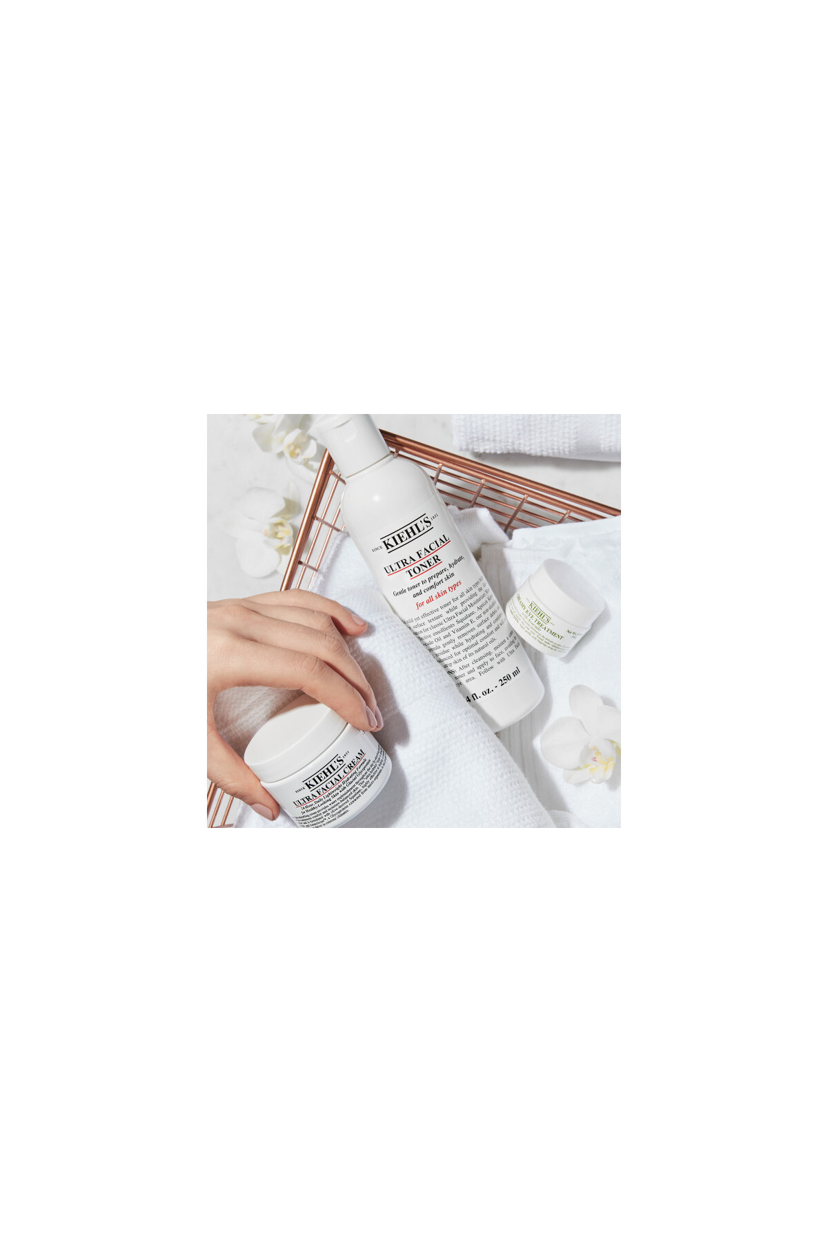 Kiehl's Ultra Facial Normal Ve Kuru Ciltler Için Nemlendiren Tonik 500 ml 500 ml - Görsel 3