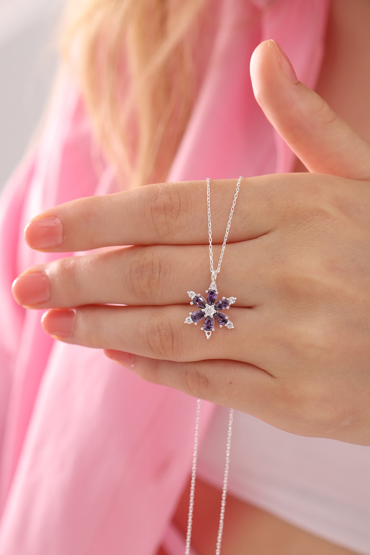 Bilsen Store 925 Ayar Gümüş Zincirli Ametist Damla Taşlı Lotus Kamelya Çiçeği Kolye