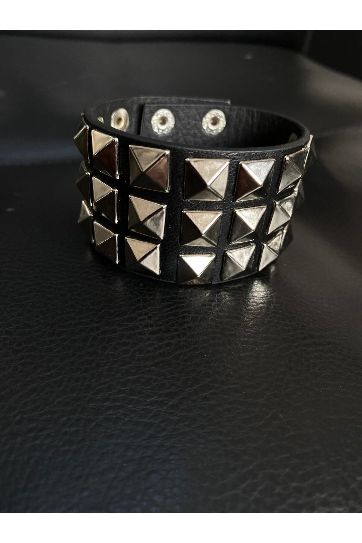 Aksabeltchokers 4.cm Üç Sıralı Piramit Gothic Metalci Bileklik 20.cm - Görsel 3