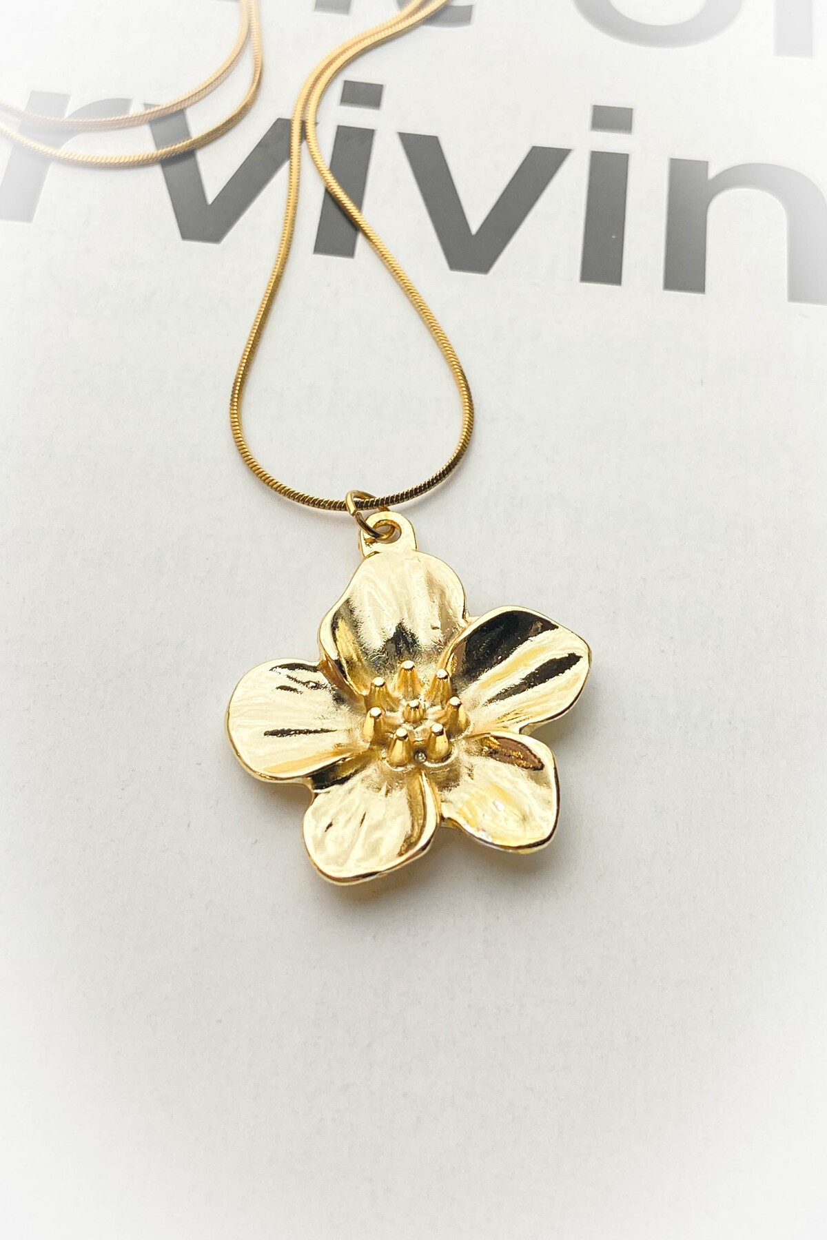 roshel Çelik Çiçek Kolye Kararmaz Altın Kaplama