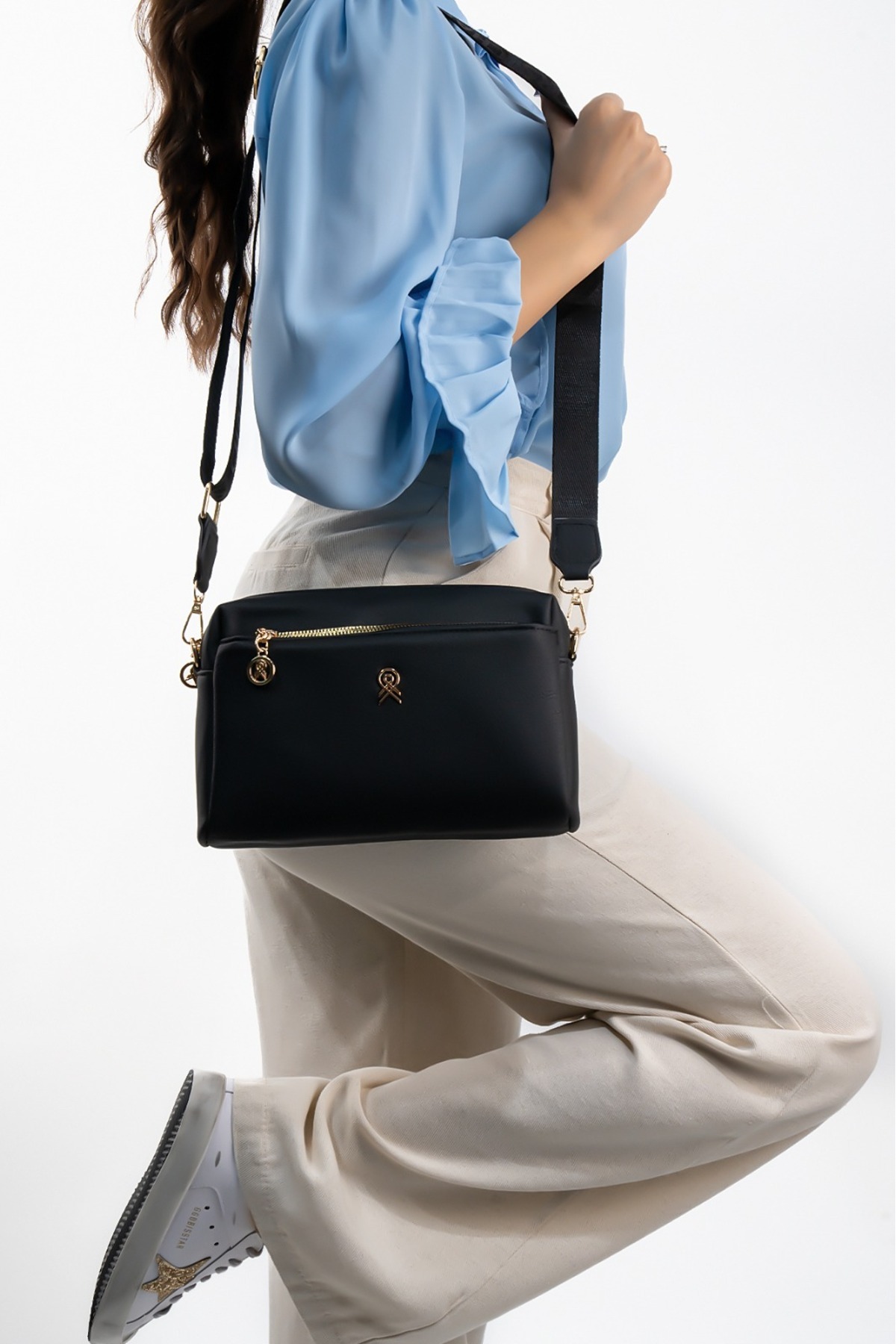 Les Crioch Kadın Siyah 3 Bölmeli Astarlı Ayarlanabilir Kolon Askılı Çapraz Omuz Çantası - Görsel 3