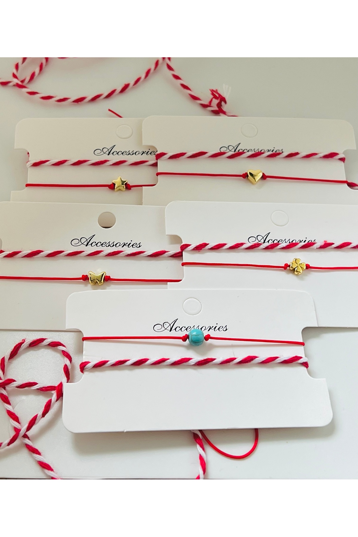 KOALA COMPANY 10 LU SET KIRMIZI İP + MARTENİÇKA BİLEKLİK HER MODELDEN 2 ŞER TANE 10 KART 20 BİLEKLİK - Görsel 2