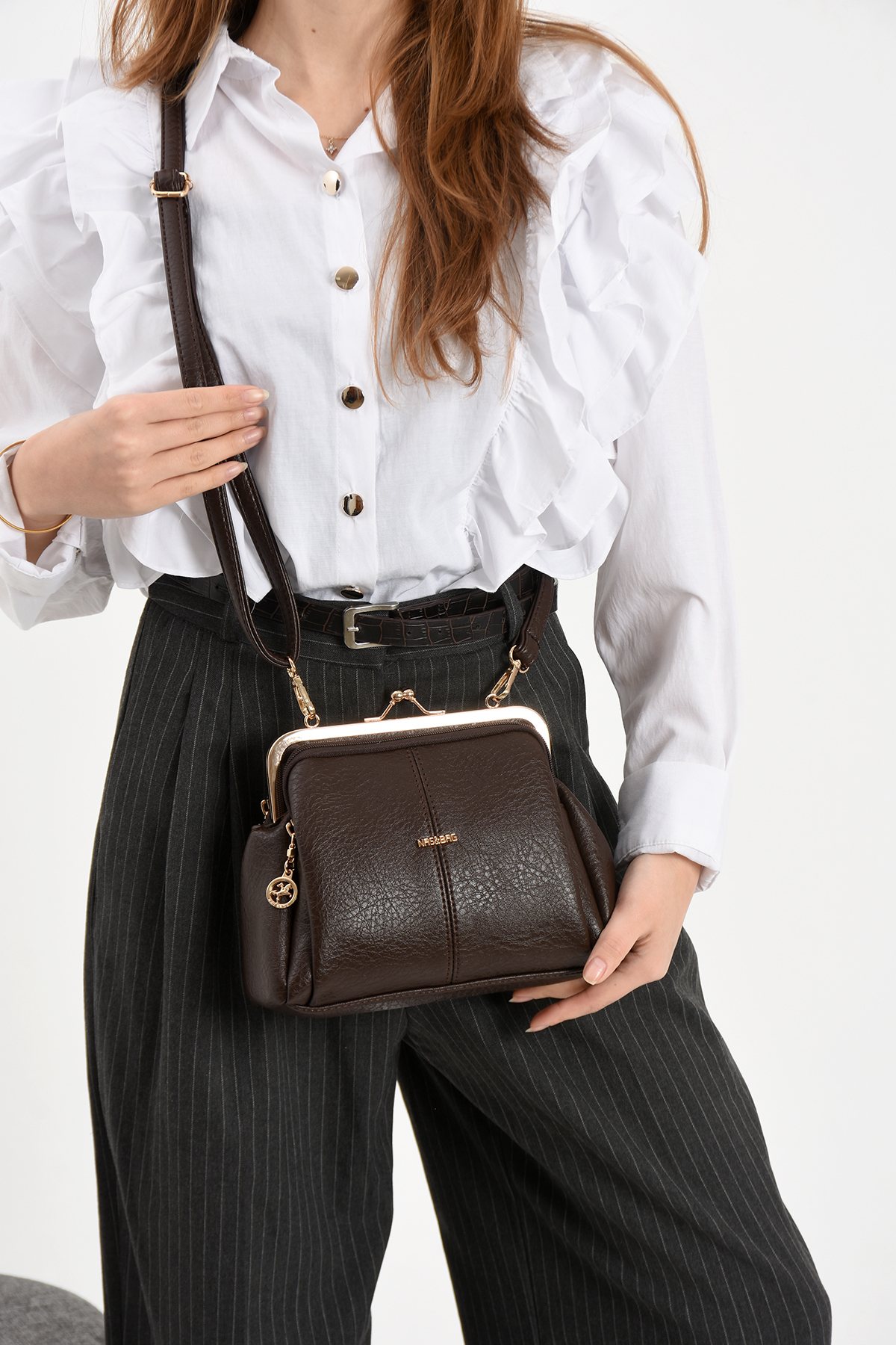 Nas Bag Klipsli Burslu Kadın Çantası (En:21 x Boy:16) - Görsel 2