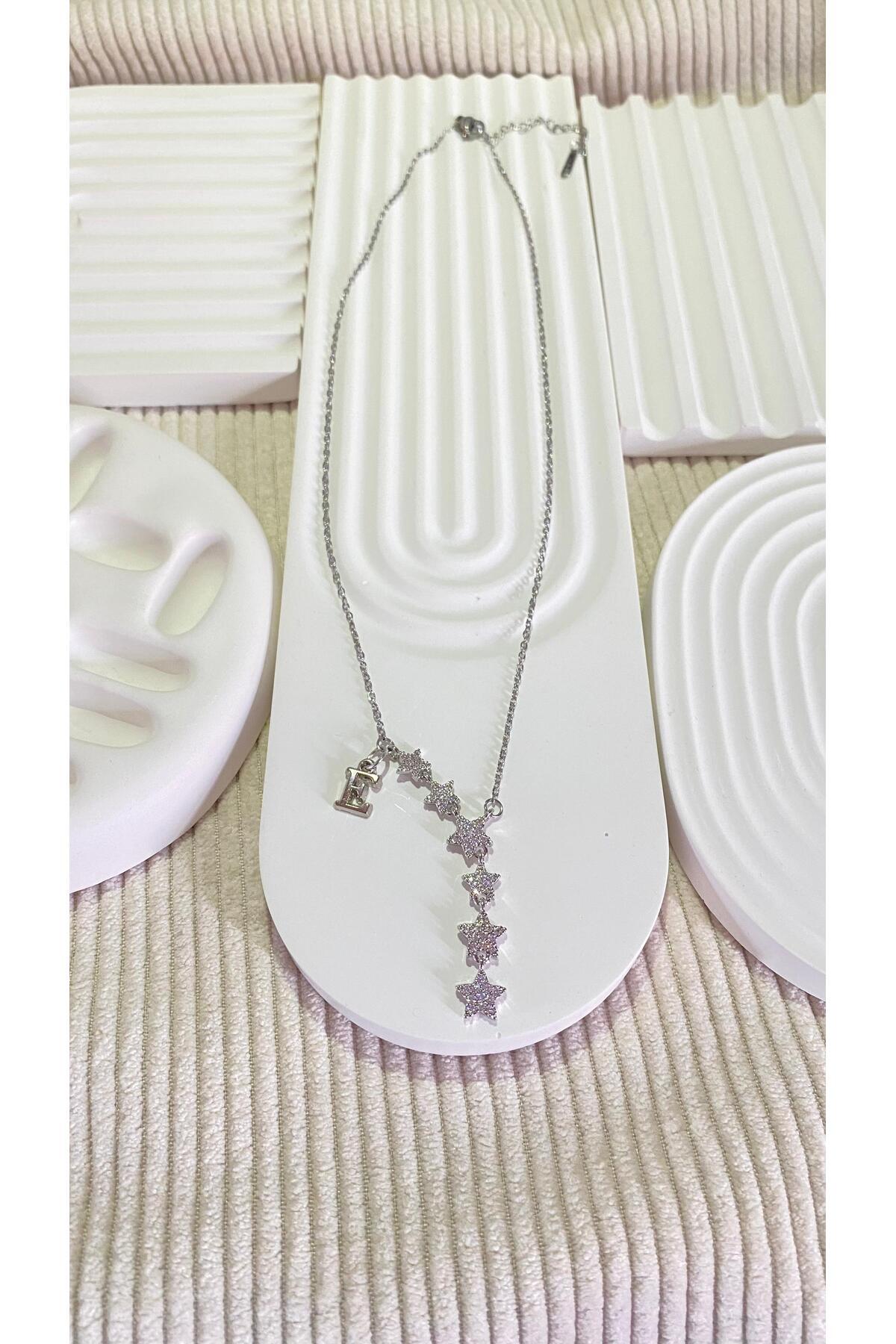bijoux uniques Kayan Yıldız E Harfli Çelik Kolye