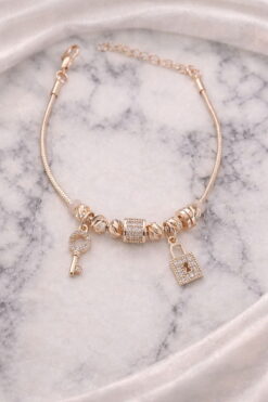 DEMOKAN Kadın Bileklik Dorika Kilit Anahtar Zirkon Detay Dorika Kararmaz Bileklik