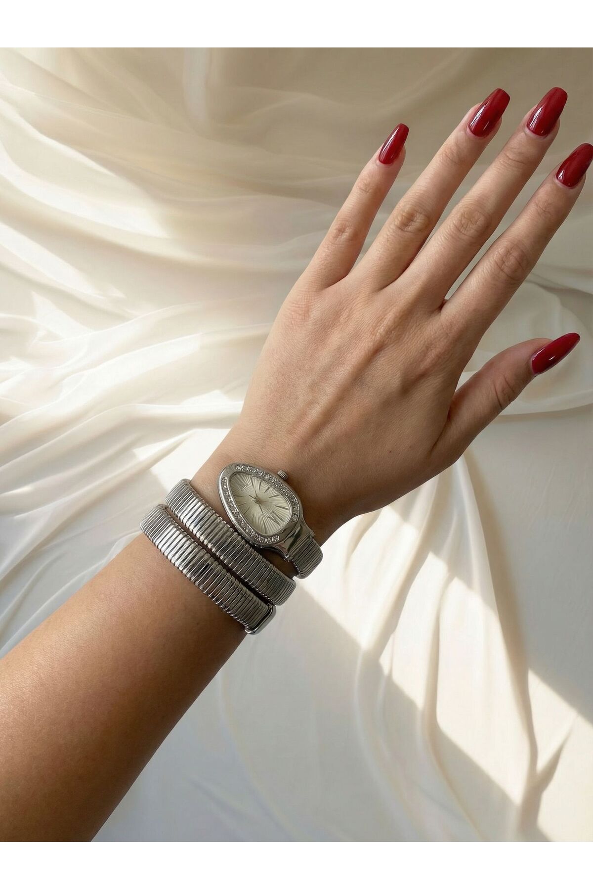 T-GOER YILAN MODEL KADIN SAATİ